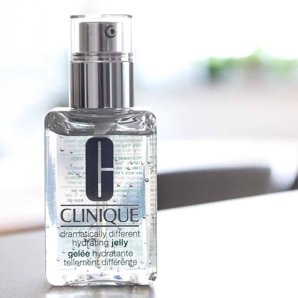 Kem trong Clinique Dramatically Different Hydrating Jelly 125ml