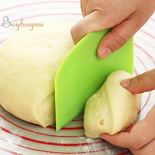 Dụng cụ vét bột làm bánh