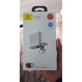 Củ sạc nhanh 2 cổng Baseus chân gập