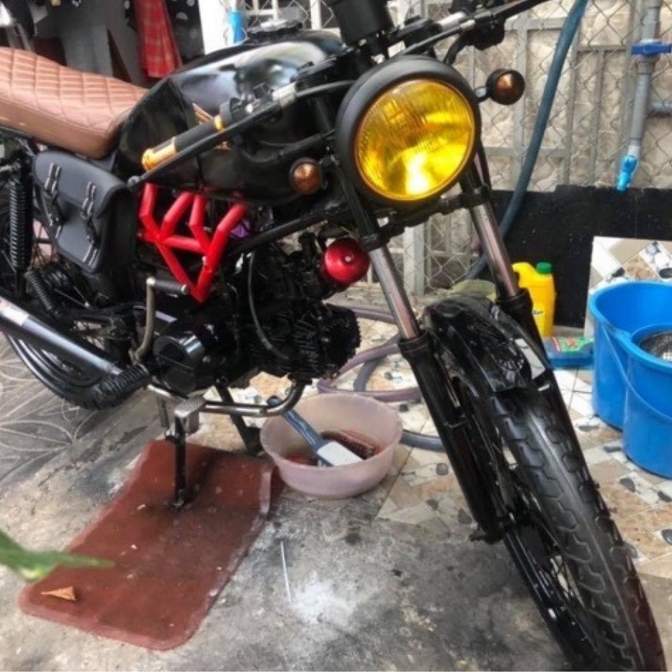Đồ chơi xe máy ốp sườn ducati cho win độ CAFE RACER  hoặc làm ốp sườn cho winner x