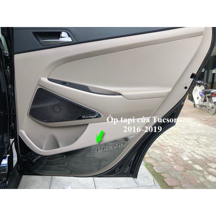 Ốp táp li và màng loa cánh cửa Hyundai Tucson 2016-2021