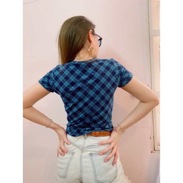 Áo croptop sọc caro 2 màu  vnxk
