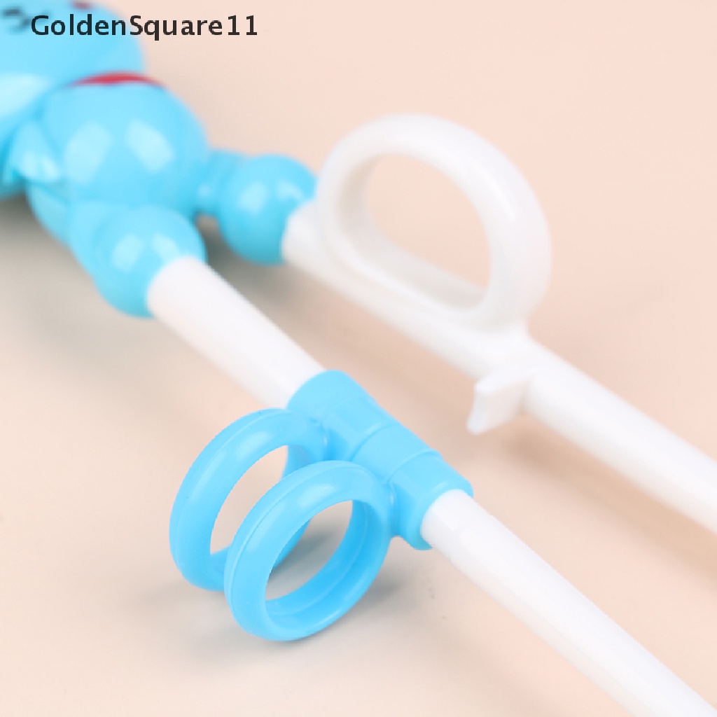 1 Đôi Đũa Nhựa Hình Hoạt Hình Cho Bé Tập Ăn GoldenSquare11