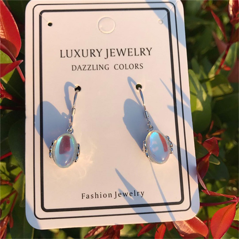 Khuyên tai dạng móc đính đá mặt trăng hình bầu dục