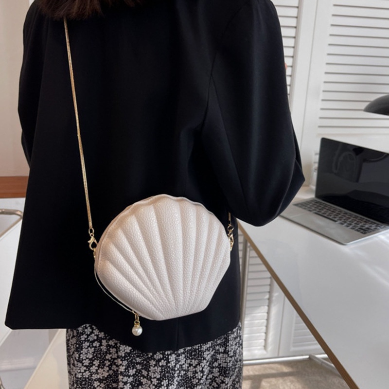 Túi Đeo Chéo Hình Vỏ Sò Đính Ngọc Trai Phong Cách Lolita