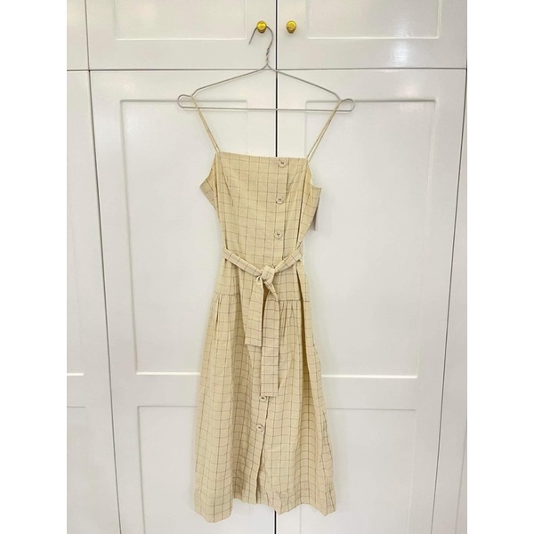 Váy 2 dây monotalk