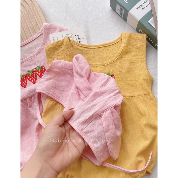 Bodysuit chất đũi kèm mũ tai thỏ thêu hình củ cà rốt trước ngực cực xinh xắn- bodysuit bé gái