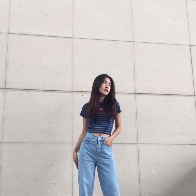 Áo thun gân croptop khoét tim | BigBuy360 - bigbuy360.vn