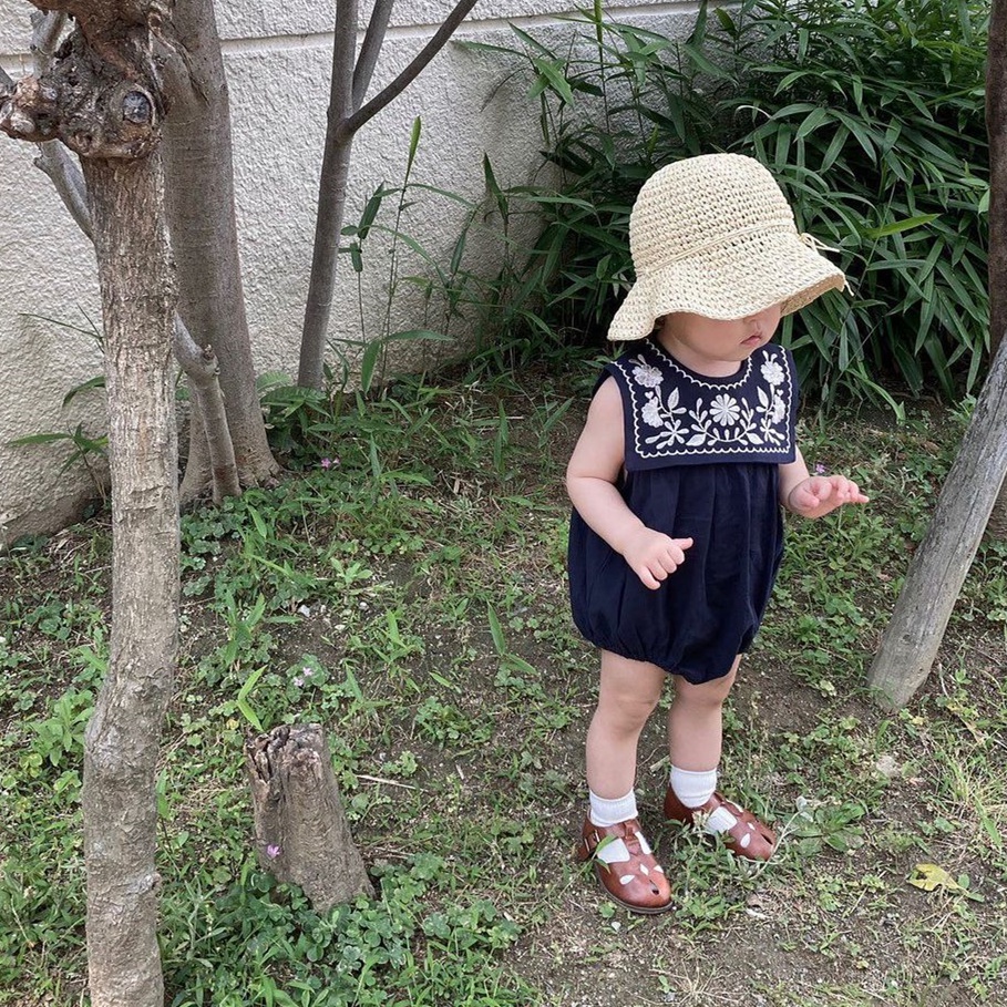 Áo Liền Quần Không Tay Hoạ Tiết Thêu Xinh Xắn Cho Bé Gái