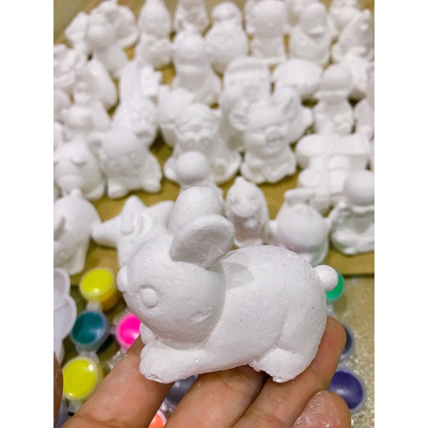 50 tượng tô màu 4-5cm + 4 vỉ màu + 4 cọ + 2 khay _ Dikids shop