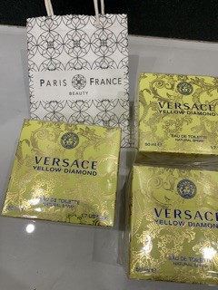 Nước hoa nữ Versace Yellow Diamond Eau De Toilette 50ml
