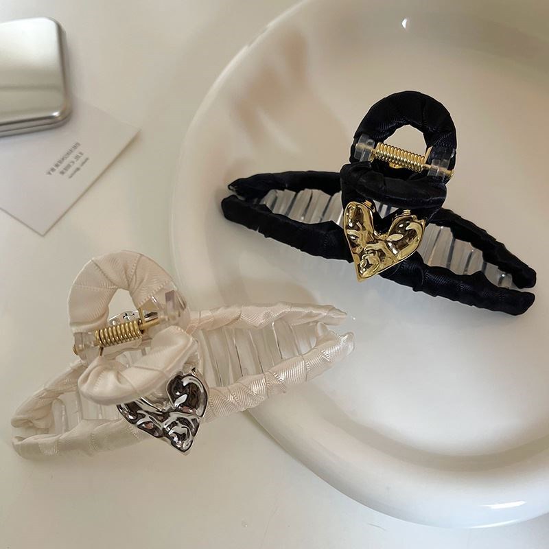 Kẹp tóc càng cua nhựa bọc vải đính hạt