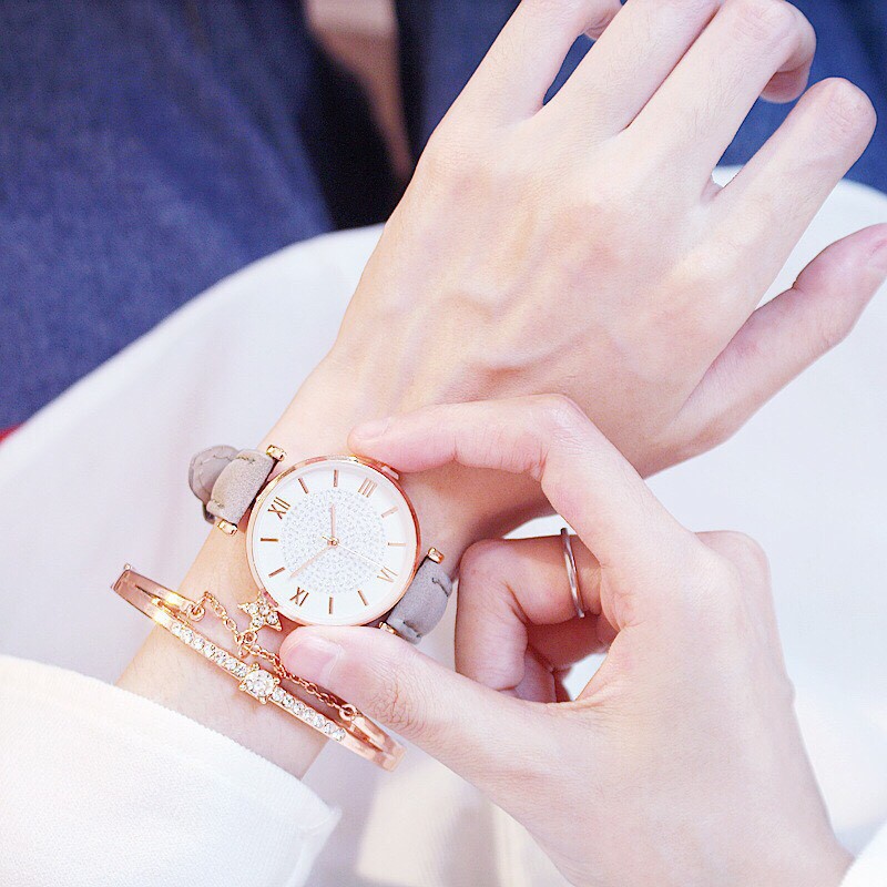 Đồng hồ thời trang nữ Candycat mặt la mã dây nhung LQLL312 | BigBuy360 - bigbuy360.vn