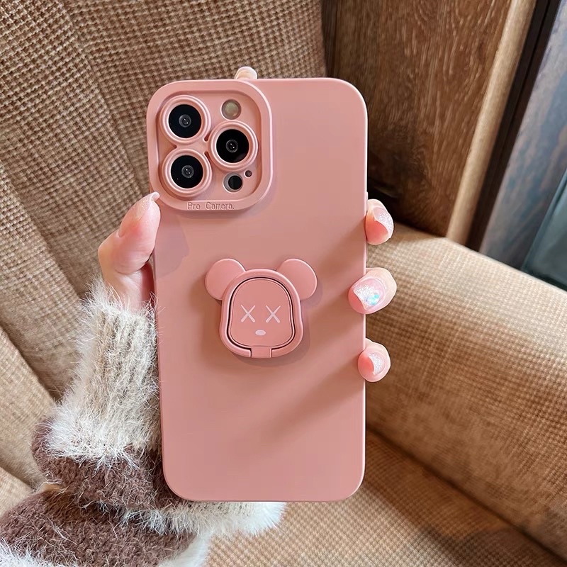 ỐP LƯNG ĐIỆN THOẠI KÈM NHẪN KAWS MÓC TAY CẠNH VUÔNG BẢO VỆ CAMERA