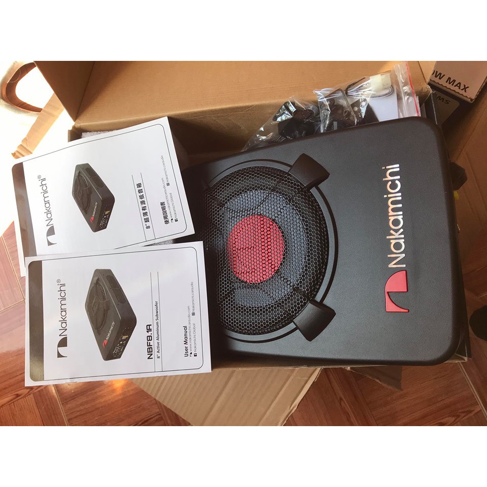 Loa sup gầm ghế ô tô Nakamichi 8.1 thương hiệu Nhật Bản