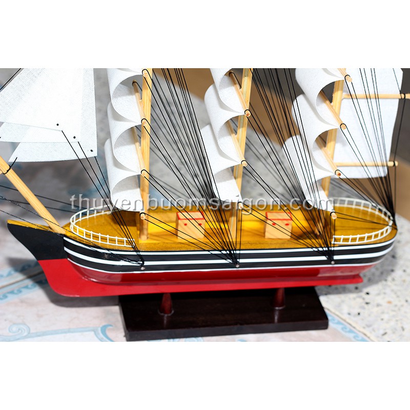 Thuyền buồm gỗ trang trí Belem dài 32cm gỗ tự nhiên, quà tặng đối tác cao cấp