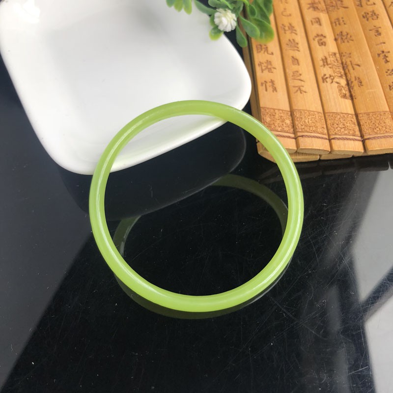 Vòng mã não thủy tinh chuyên dụng làm ngọc bội 58*64mm | BigBuy360 - bigbuy360.vn