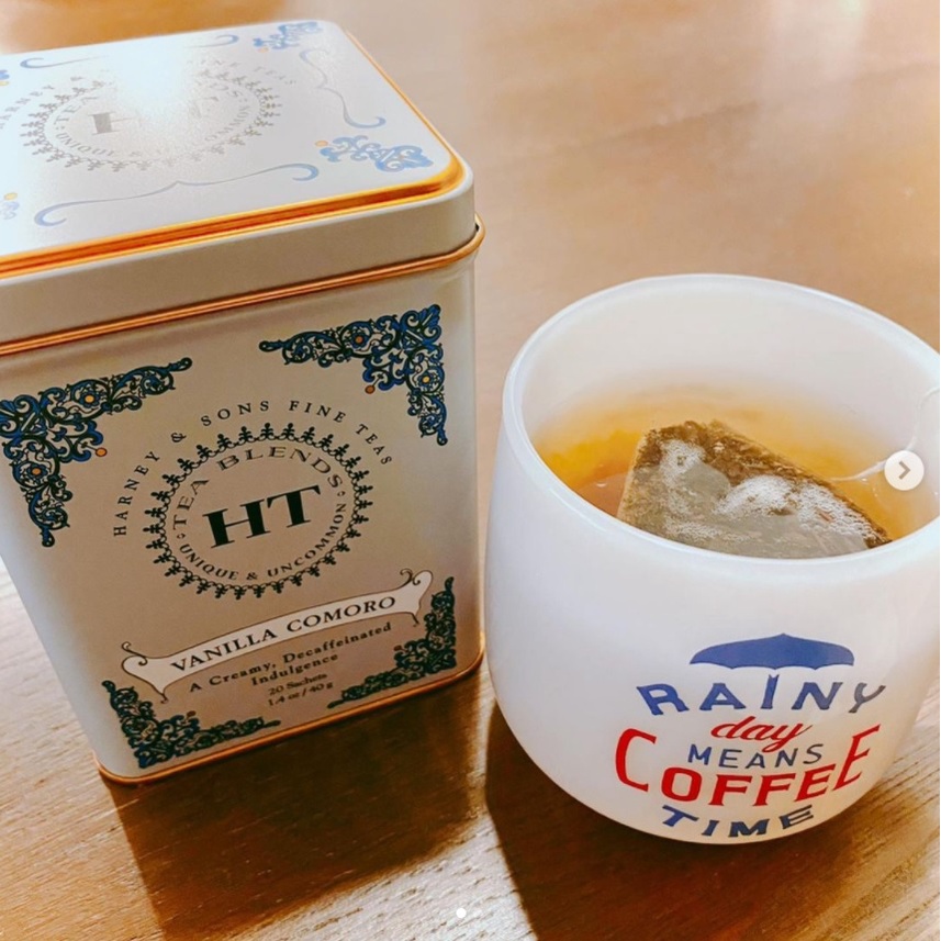 Trà đen vanilla siêu ngon Harney and Sons hộp thiếc