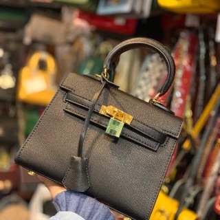 Túi hm size 22 330k