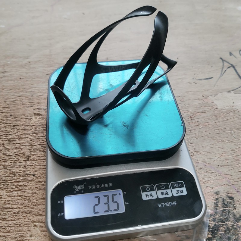 Giá Đỡ Bình Nước 24g Bằng Sợi Carbon Cho Xe Đạp