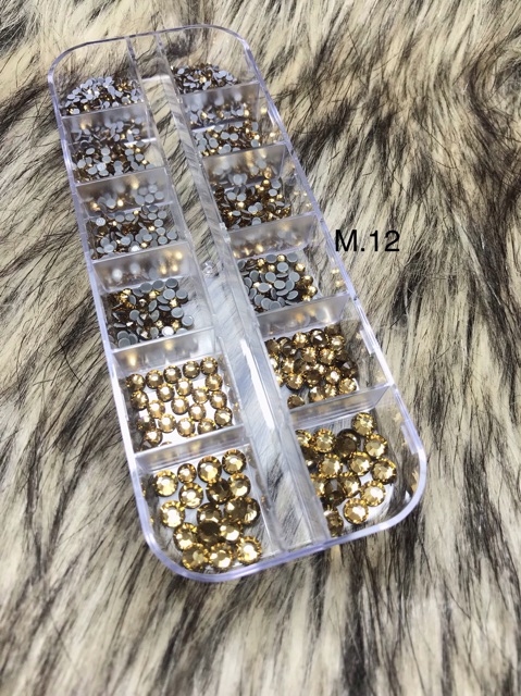 Đá chân keo cao cấp, khay 1440 viên, đá 7 màu, trắng đục, vàng trà