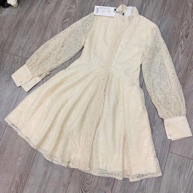 Đầm ren hàng cúc ngọc siêu đẹp