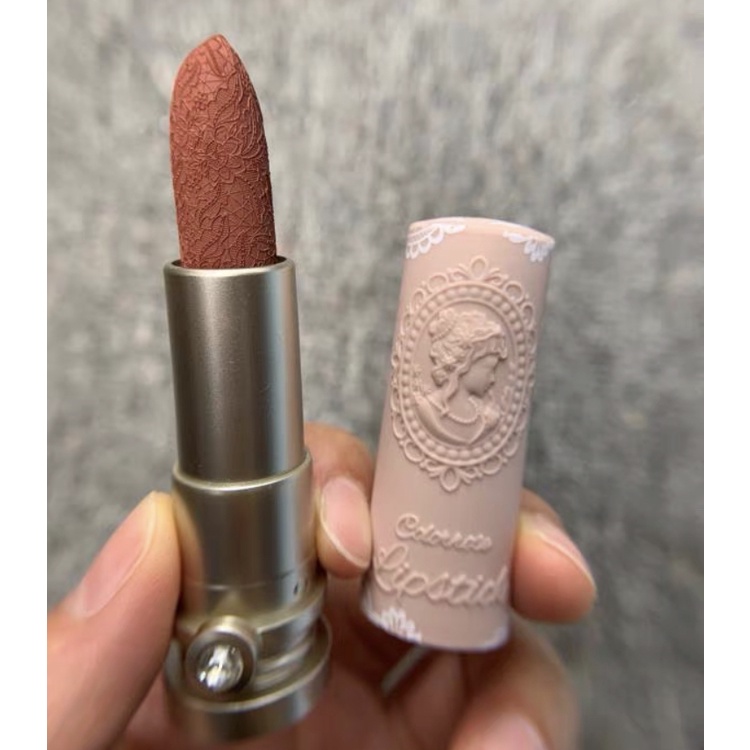 Son Môi Lì Không Khô Môi Nhiều Màu Sắc Lựa Chọn