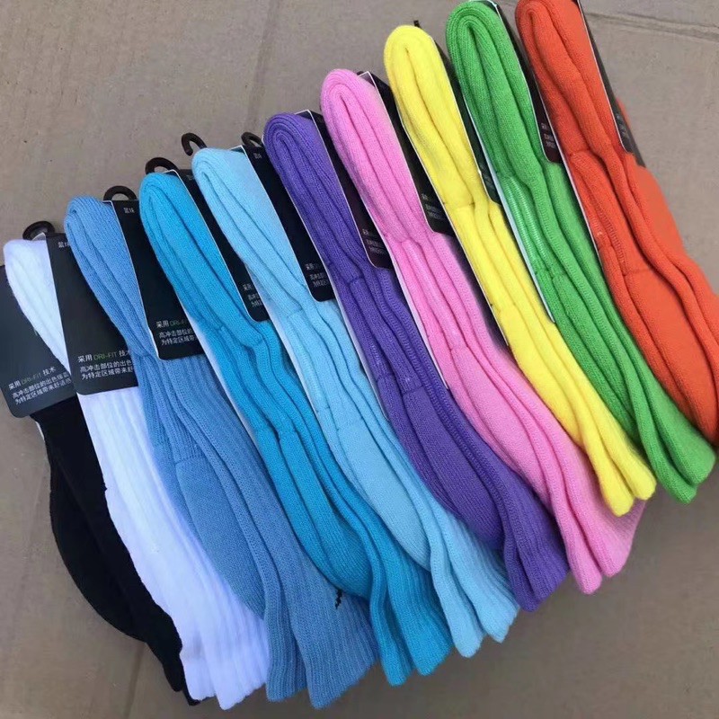 [Geek] Tất , Vớ Thêu Logo Nike Nhiều Màu Cao cổ Nam Nữ Phối cùng sneaker cực đẹp | BigBuy360 - bigbuy360.vn