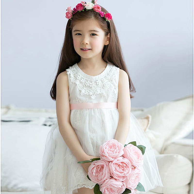 Mã K161 Váy trắng công chúa cho bé gái