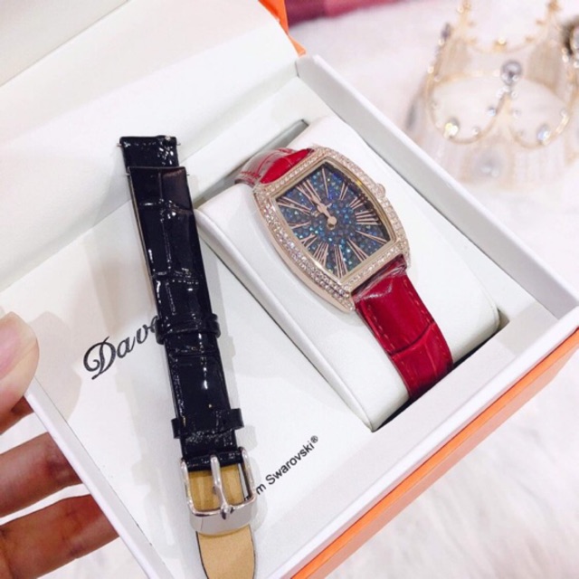 Đồng hồ nữ Davena