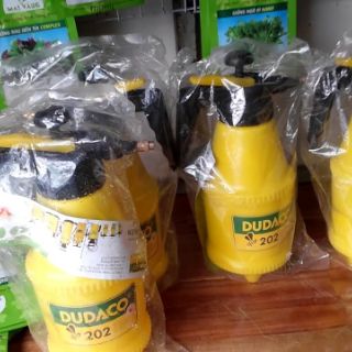 Bình xịt nước, tưới cây 2L