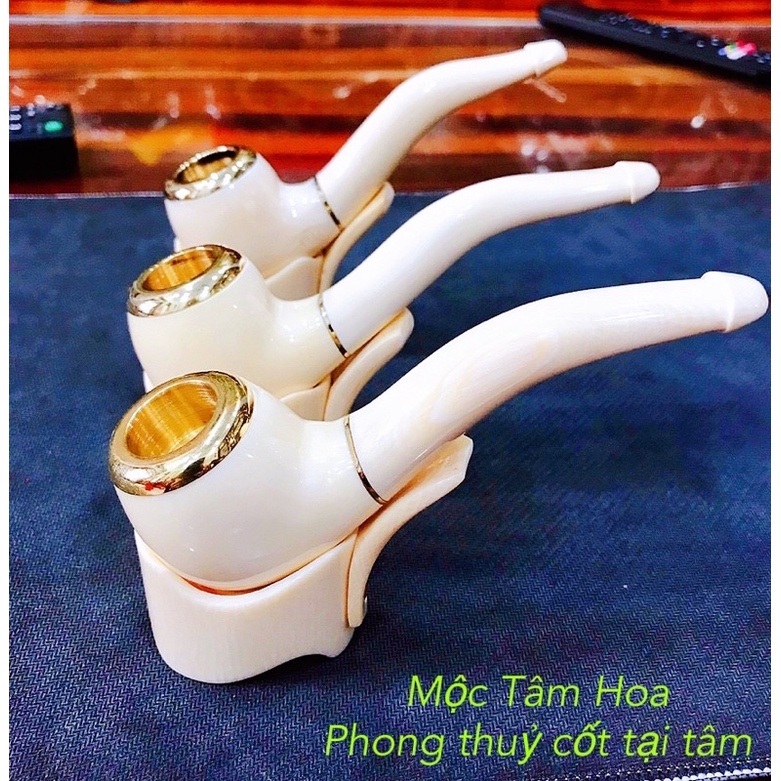 Tau gỗ chuôi sừg, bao hàng, để giá giao lưu