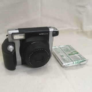 [TẶNG 10 tấm film] Máy ảnh lấy liền Fujifilm Instax Wide 300