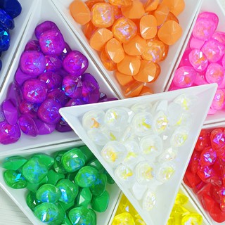 Đá Khối Vuông Màu Neon Đính Móng