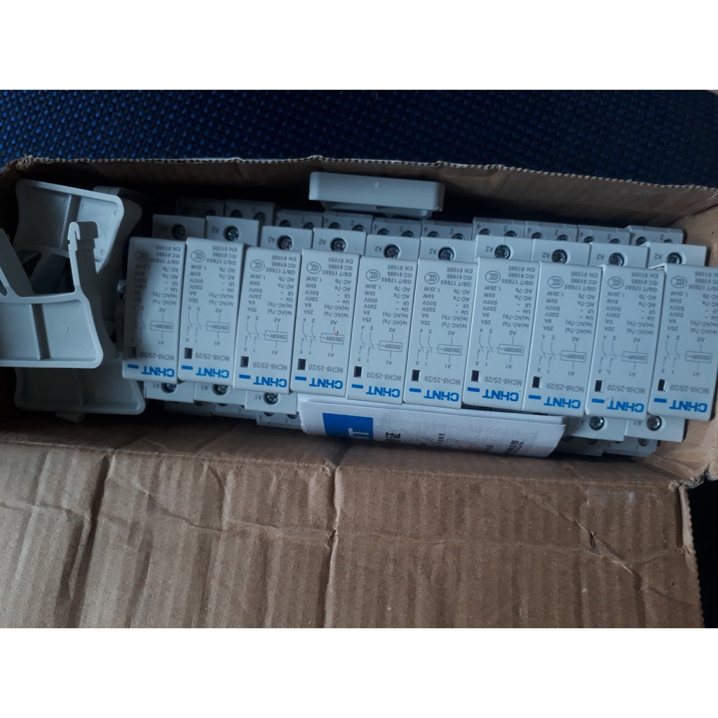 Khởi động từ 1 pha CHINT 25A (Contactor)