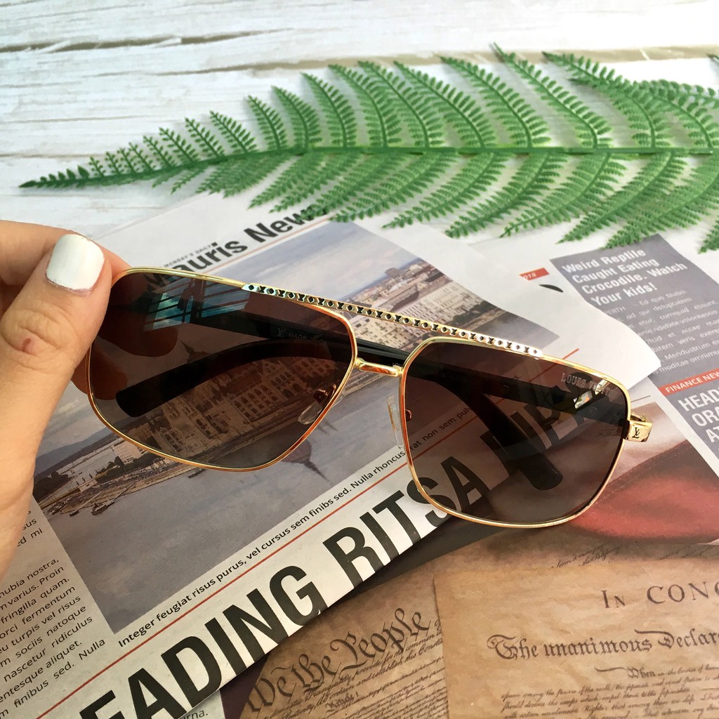 Kính Mắt Thời Trang Nam Nữ Phong Cách Sành Điệu | BigBuy360 - bigbuy360.vn