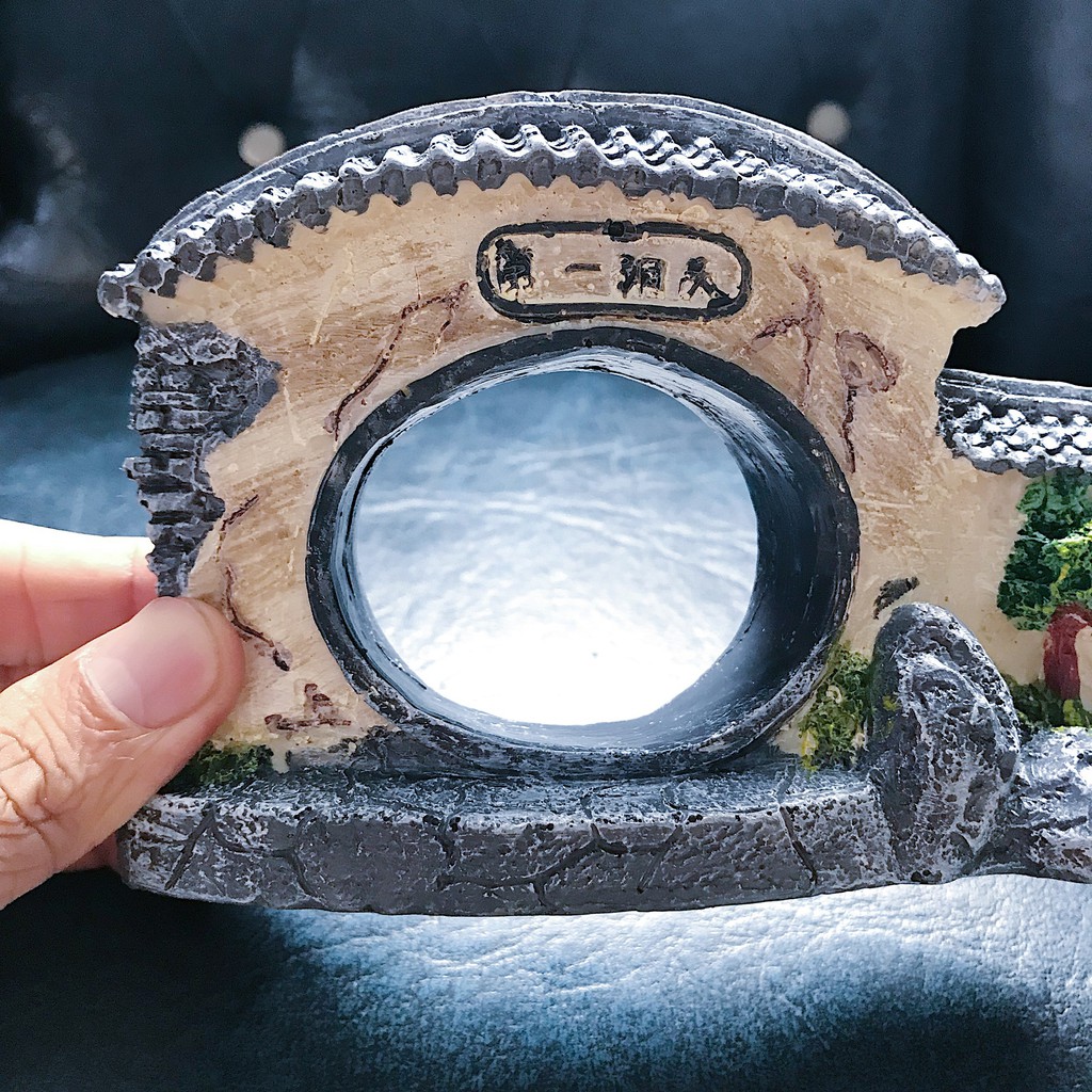 CỔNG TRANG TRÍ HỒ CÁ NON BỘ DÀI 14CM RỘNG 4CM CAO 5CM