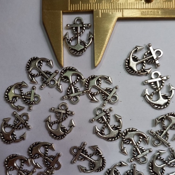 2/5/10 mặt giả cổ hình mỏ neo size 14mm