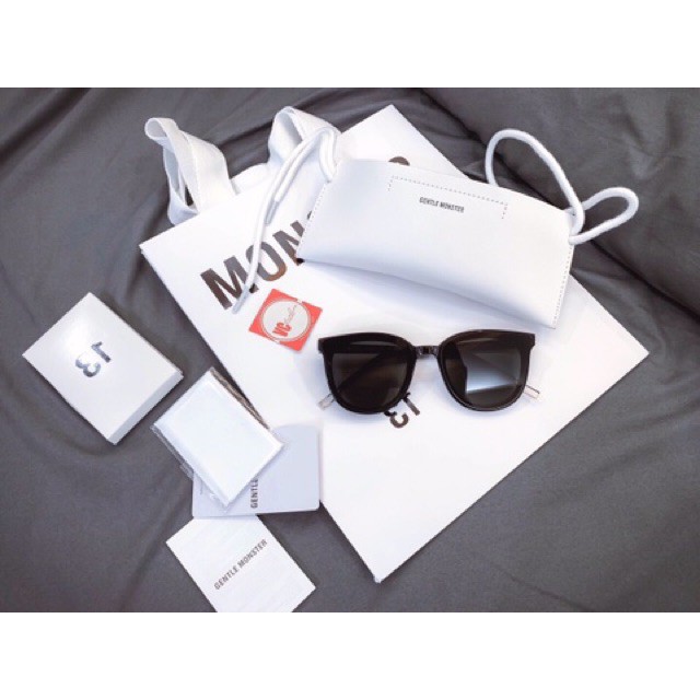 [SIÊU RẺ] KÍNH V NAM NỮ SIÊU NGẦU htbx | BigBuy360 - bigbuy360.vn