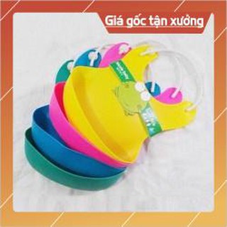  Yếm máng tháo rời cho bé