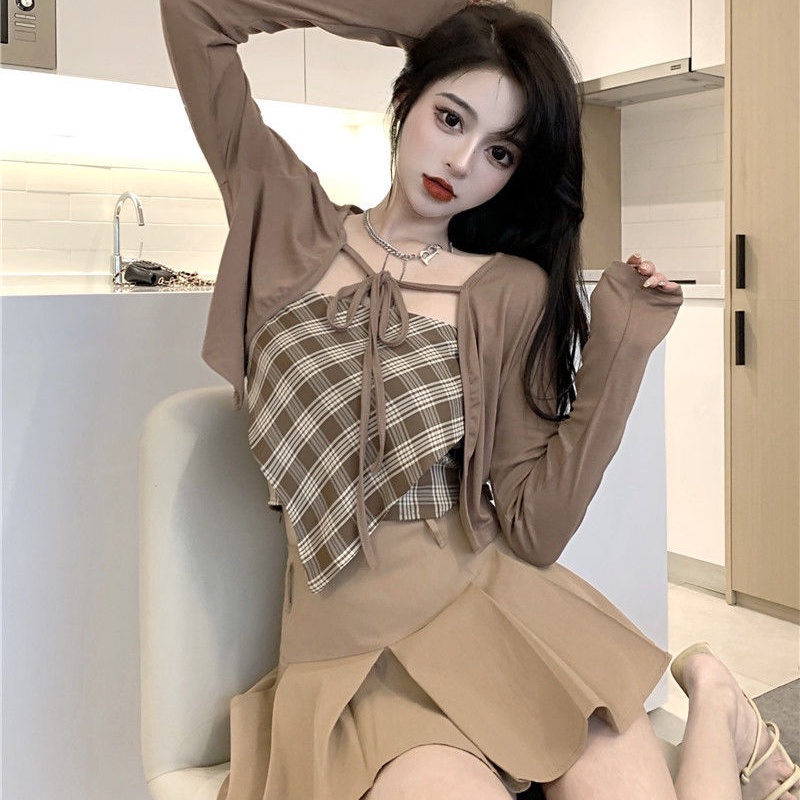 Set đồ COZOKC gồm áo ống và áo khoác cardigan tay dài thời trang cho nữ