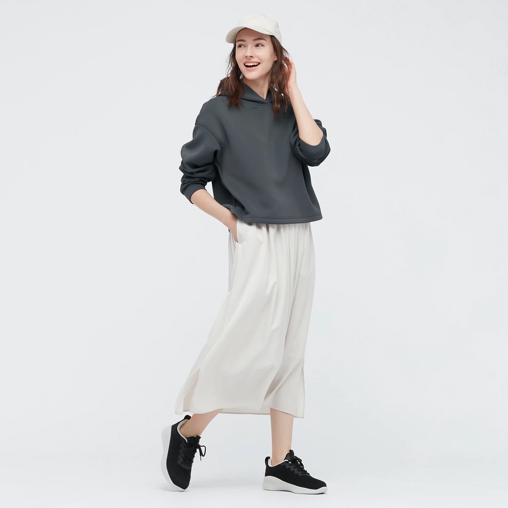 Áo Sweatshirt có mũ siêu co giãn Uniqlo Nhật Auth