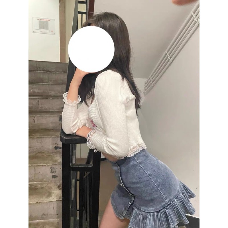 Chân váy ngắn jean phối đuôi cá xếp li | BigBuy360 - bigbuy360.vn