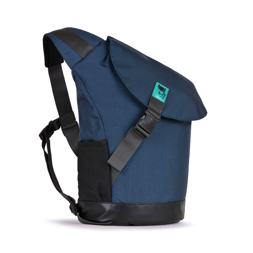 Ba lô thời trang Mikkor The Arnold Delux màu xanh navy