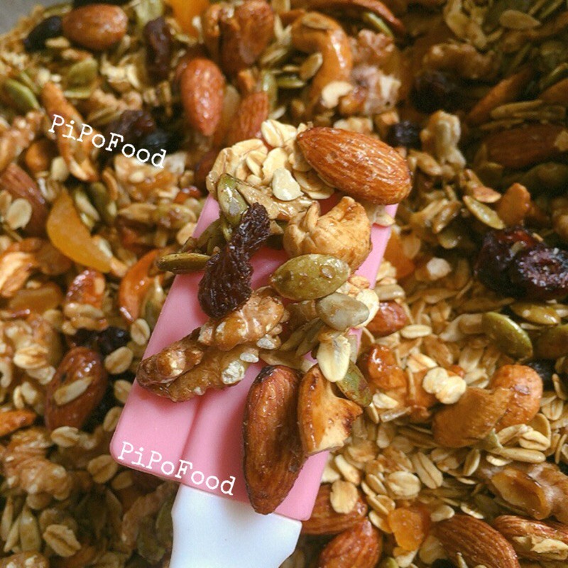 GRANOLA mix 11 loại hạt quả ĂN KIÊNG, KHÔNG ĐƯỜNG- GRANOLA nướng mật ong rừng, GIẢM CÂN tự nhiên, 500g | BigBuy360 - bigbuy360.vn