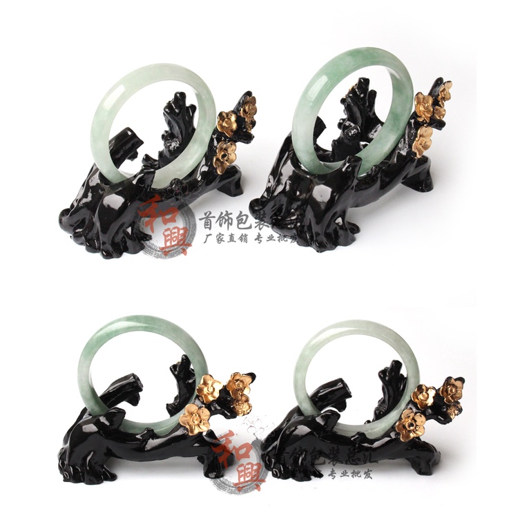 ▉Nhân Vật Luoyii Xinh Xắn Dùng Trong Trang Trí▉Giá Đỡ Trưng Bày Vòng Tay Bằng Gỗ Trơn Cao Cấp