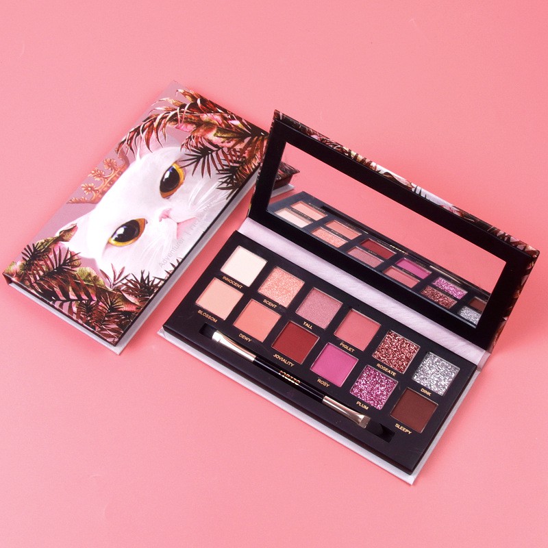 Phấn mắt Vibrato bùng nổ cùng 12 màu trendy long lanh nổi bật.