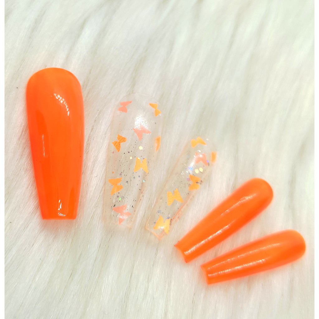 nailbox móng úp thiết kế bươm bướm  nhiều màu inbox đổi màu size shape đầy đủ phụ kiện CÓ NOW SHIP