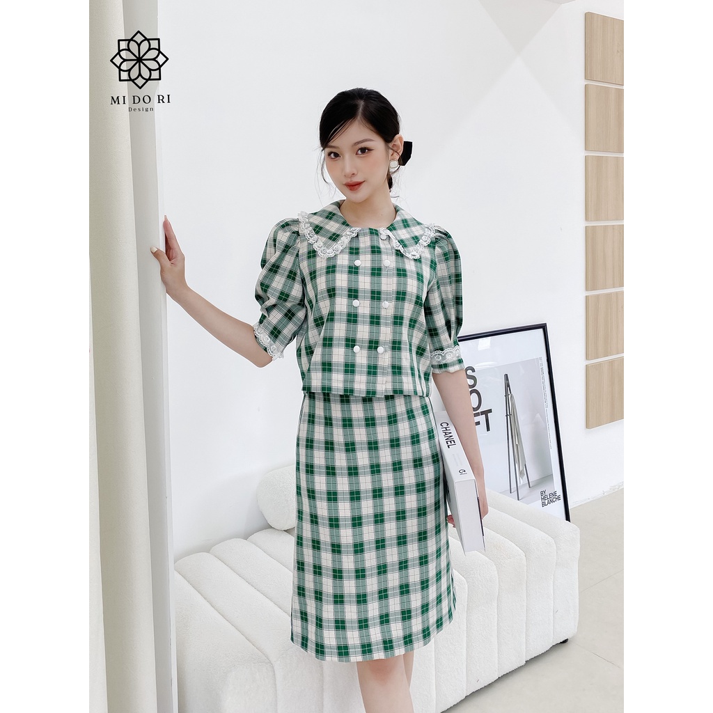 Set áo cổ nằm phối ren và chân váy midi, kẻ xanh trắng, chiffon Hàn không nhăn - Hera Set