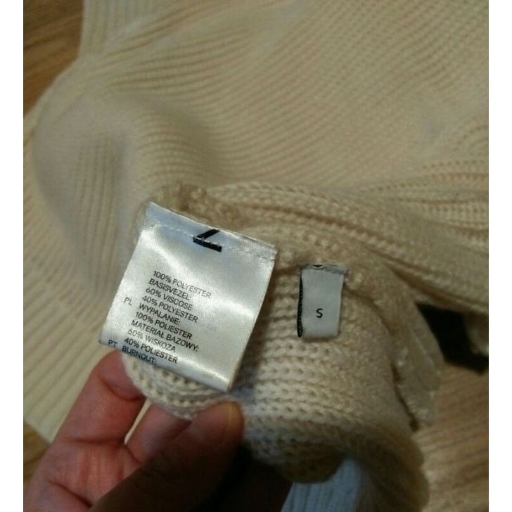 Thanh lý áo len HM auth used